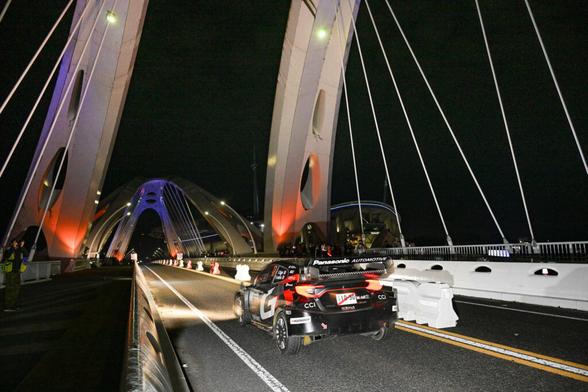 Sebastien Ogier and Elfyn Evans fight for Rally Japan victory