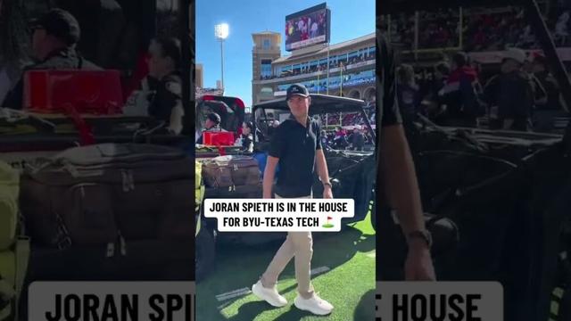 Jordan Spieth in the house 🔥