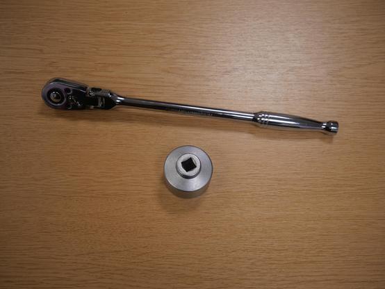 Laser 3/8" ratchet and 32mm Sealey oil filter socket