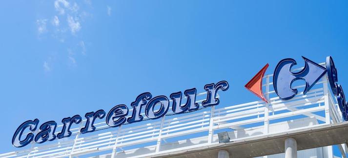 Fachada del supermercado Carrefour en Madrid / SOPA Images