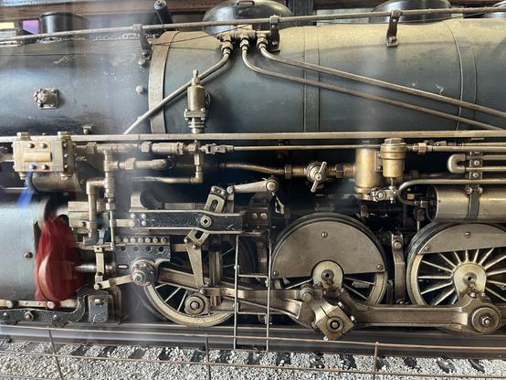 Detail of the drive wheels on the model