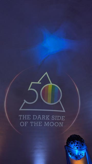 Bild zeigt das Logo von der Platte Pink Floyd The dark side of the Moon