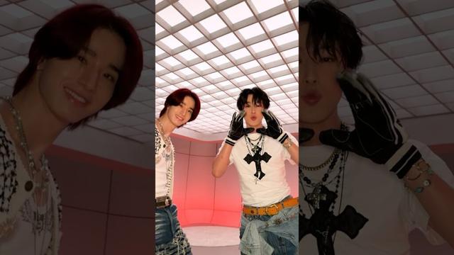 #JO1 | ' #HandzInMyPocket ' #JUNKI x #KEIGO 𝟏𝟎𝐓𝐇 𝐒𝐈𝐍𝐆𝐋𝐄 Now On Sale #河野純喜 #佐藤景瑚 #shorts