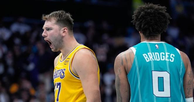 Luka Doncic scores 38 to deliver Lakers to win over Hornets