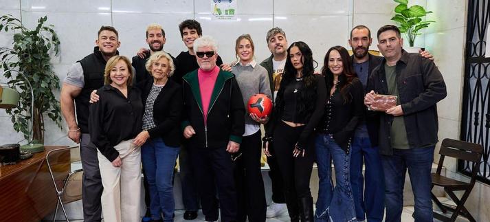 Junta de vecinos única en 'La Revuelta'. / RTVE