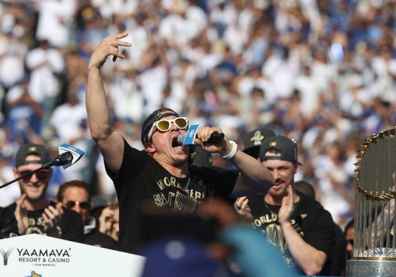 Dodgers' Kiké Hernandez Claps Back at Media Personality Who Called Him Out