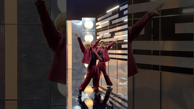 【#橋本良亮 & #塚田僚一】NO MORE YOUサビダンス🕺 9thAL「CRAZY ROMANTIC!」#ABCZ_NOMOREYOU #CRAZYROMANTIC#AꓸBꓸCｰZ#ABCZ