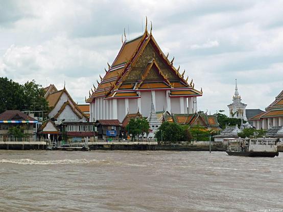 Bangkok is voor veel reizigers het beginpunt van hun reis door Thailand. Ik heb de bezienswaardigheden in de Thaise hoofdstad voor je op een rijtje gezet. Meer lees je op mijn website. 👇

https://jtravel.nl/azie/thailand/bangkok/

#bangkok #thailand