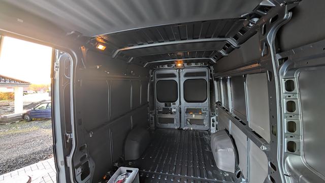 Hugos Laderaum mit dem Armaflex.