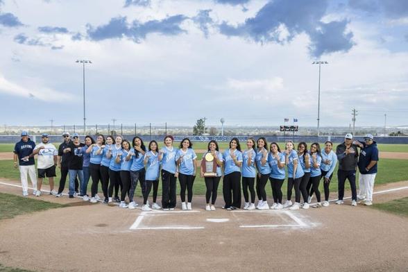 Garza steps down from Riverdale Ridge baseball, softball | Sports