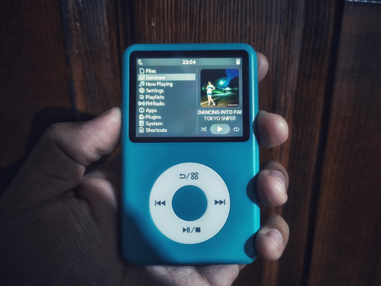 My music played (innioasis y1) running rockbox with my theme on it.