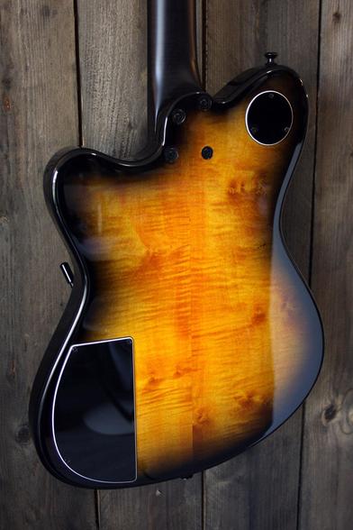 Ligérie guitar Sauvignon Grand Cru model. Back view