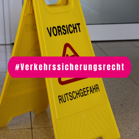 Ein gelbes Schild mit der Aufschrift: "Vorsicht Rutschgefahr"