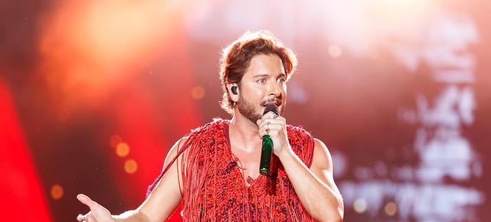 Manuel Carrasco durante un concierto en el Palau Sant Jordi de Barcelona. / Gisela Jané
