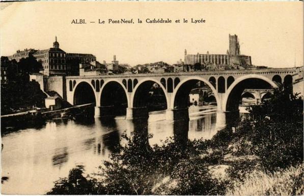 Albi Le Pont Neuf, la Cathedrale France à #Albi (#Tarn)  #CartePostaleAncienne 👉 https://cartorum.fr/carte-postale/366468/albi-albi-le-pont-neuf-la-cathedrale-france