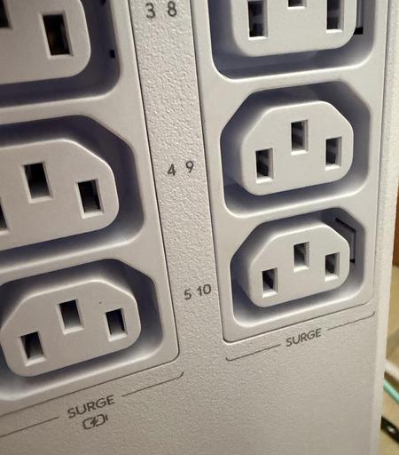 Ubiquiti UPS Tower back