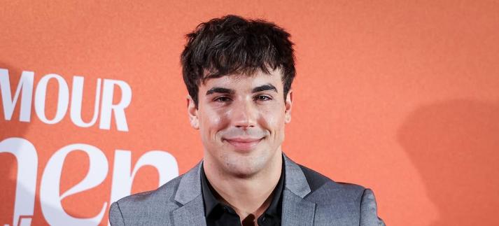 Óscar Casas en la alfombra de los Glamour Women Of The Year Awards 2025 / Pablo Cuadra