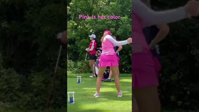 She had her form down. #girlgolfers #golf #golfswing