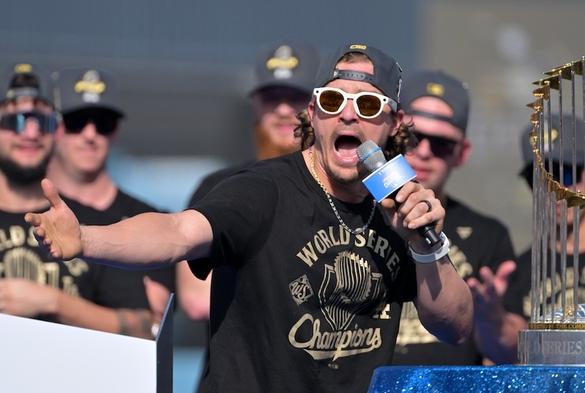 Dodgers and Kiké Hernández have same goal in free agency?