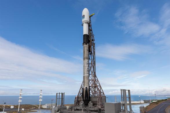 Image of Falcon 9 launch vehicle at Space Launch Complex 4E launch site, scheduled for 2025-11-17 05:21