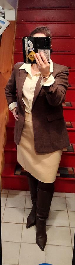 Butter yellow blouse, wool yellowy beige-y knee length skirt. Brown knee high boots, brown wool check blazer. Citrine beads to go with the yellow.