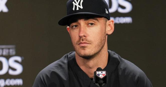 The Dodgers need an outfielder. Is a Cody Bellinger reunion possible?