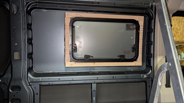 Eingesetztes Dinettefenster