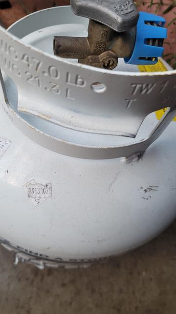 New propane tank