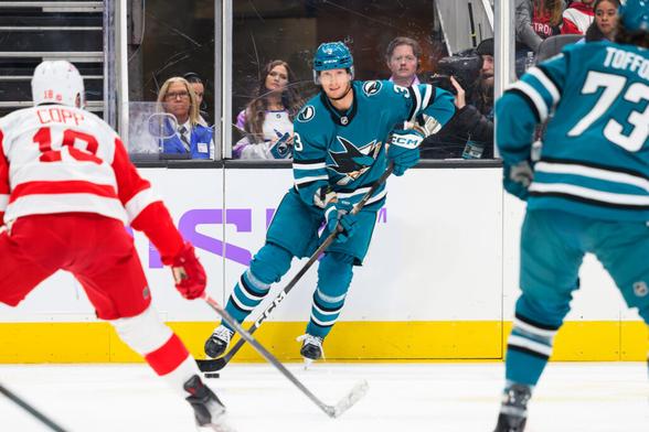 San Jose Sharks defenseman John Klingberg