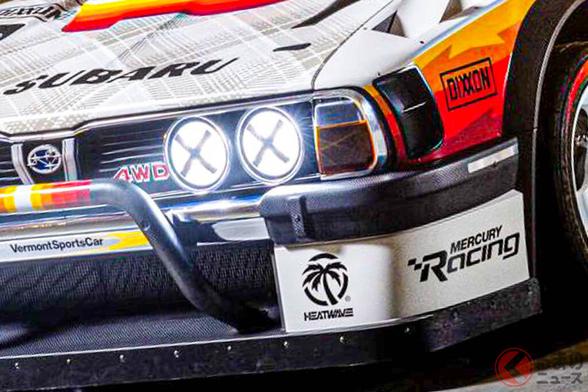 【米国】2.0リッター「水平対向エンジン」で“670馬力”!? カクカクデザイン×丸目4灯のスバル「“4WD”トラック」ブラタルー 9500 ターボ初公開！ “空も飛べるはず”の「カスタムモデル」登場（くるまのニュース）