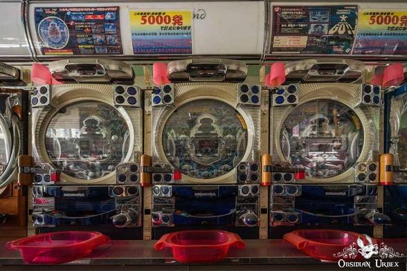 3 abandoned pachinko arcade machines