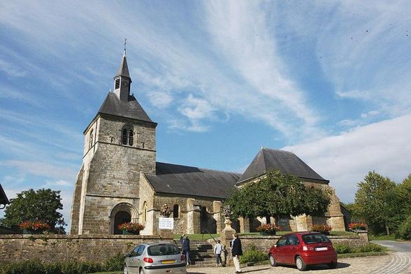 Eglise à #ChémeryChéhéry (#Ardennes) Eglise : classement par arrêté du 2 mars 1920.
Suite 👉 https://monumentum.fr/monument-historique/pa00078422/chemery-chehery-eglise
#Patrimoine #MonumentHistorique
Photo CC-BY-SA 4.0 : NEUVENS Francis