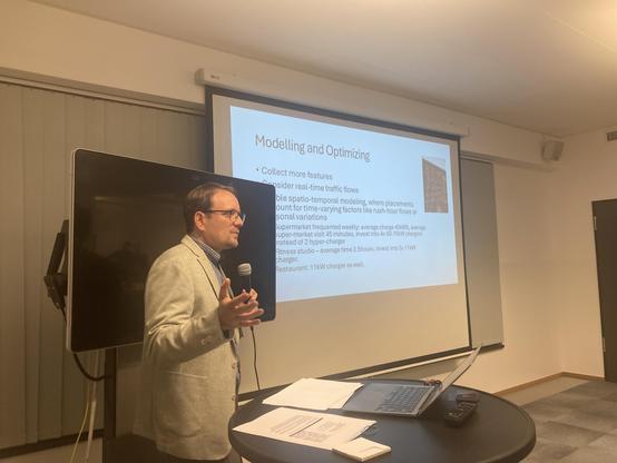 The data can help site owners determine what the best charging solution for their users is