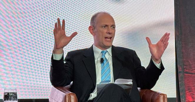 米シカゴ連銀総裁、12月利下げに「不安」　物価データ不足で | ロイター