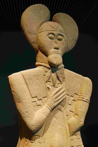 Druid from the Glauberg, World of the Celts in Glauberg, photocredit 1. Neu-Kelte