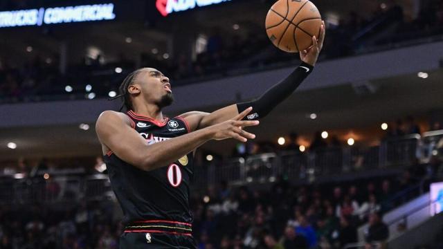 Tyrese Maxey addresses the minutes he's playing after 76ers beat Bucks