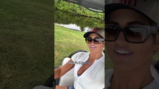 Does your course have gators? 🐊 😂 #alligator #golfbabe #golf #golfer #golflife #golfbabes