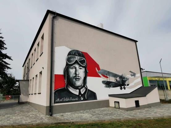 Artwork in Dębnica (Poland) dedicated to Wiktor Pniewski, a participant of the Greater Poland Uprising and co-founder of the Polish military aviation