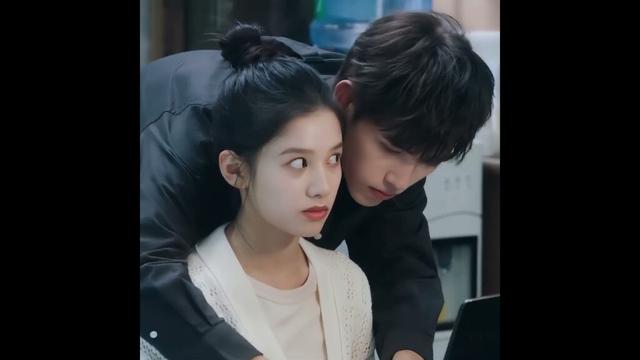 😊so sweet#点燃我温暖你 #陈飞宇 #张婧仪 #shorts #LighterAndPrincess