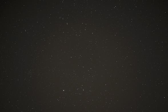 Mehr Sterne, nichts einzelnes sehr auffällig