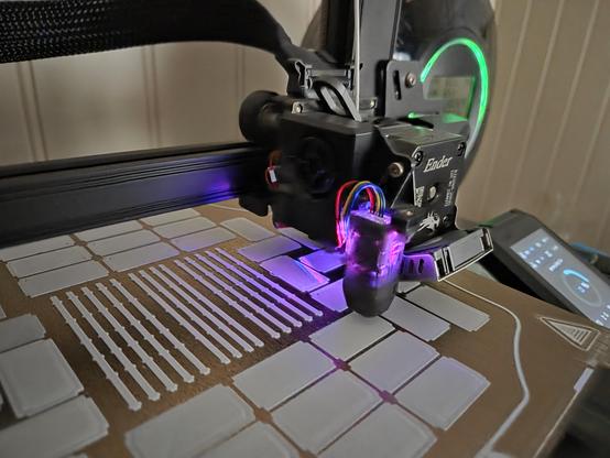 Printing flat parts to be glued together