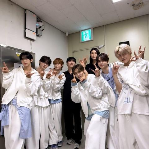 251124 Yeon Koung Kim Instagram Update with Seungkwan and TWS