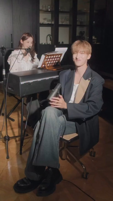 251124 DAVICHI Instagram Update with DK and Kang Min-kyung