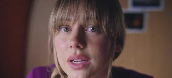 Ester Expósito en la campaña del 25N contra la violencia vicaria.