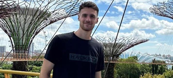 Kolderiu publica su primera novela. / @kolderiu / Instagram