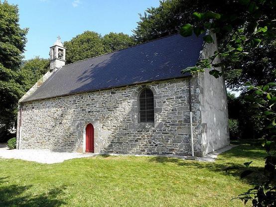 Chapelle Saint-Joseph à #Peumerit (#Finistère) Fondée en 1649 par les seigneurs de Rubien, la chapelle est vendue comme bien national en 1795, puis cédée à la Fabrique en 1816. Restaurée vers 1917, elle servait...
Suite 👉 https://monumentum.fr/monument-historique/pa00090160/peumerit-chapelle-saint-joseph
#Patrimoine #MonumentHistorique
Photo CC-BY-SA 4.0 : GO69