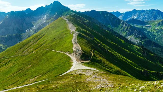 Watch your step - © Yuriy / Masterfile