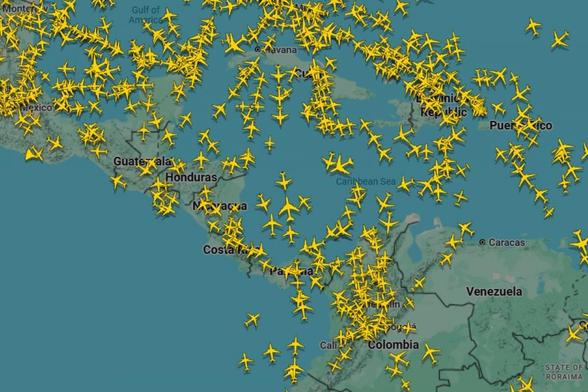 Vista aérea de Venezuela y su entorno este lunes por la tarde (horario local) (FLIGHTRADAR24)