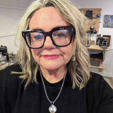 Mrs LollaMac, with a "long bob" haircut