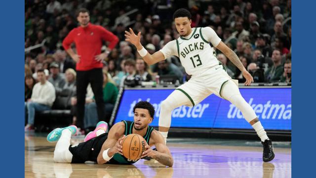 Jerami Grant's 35 points lead Trail Blazers to 115-103 win over slumping Bucks